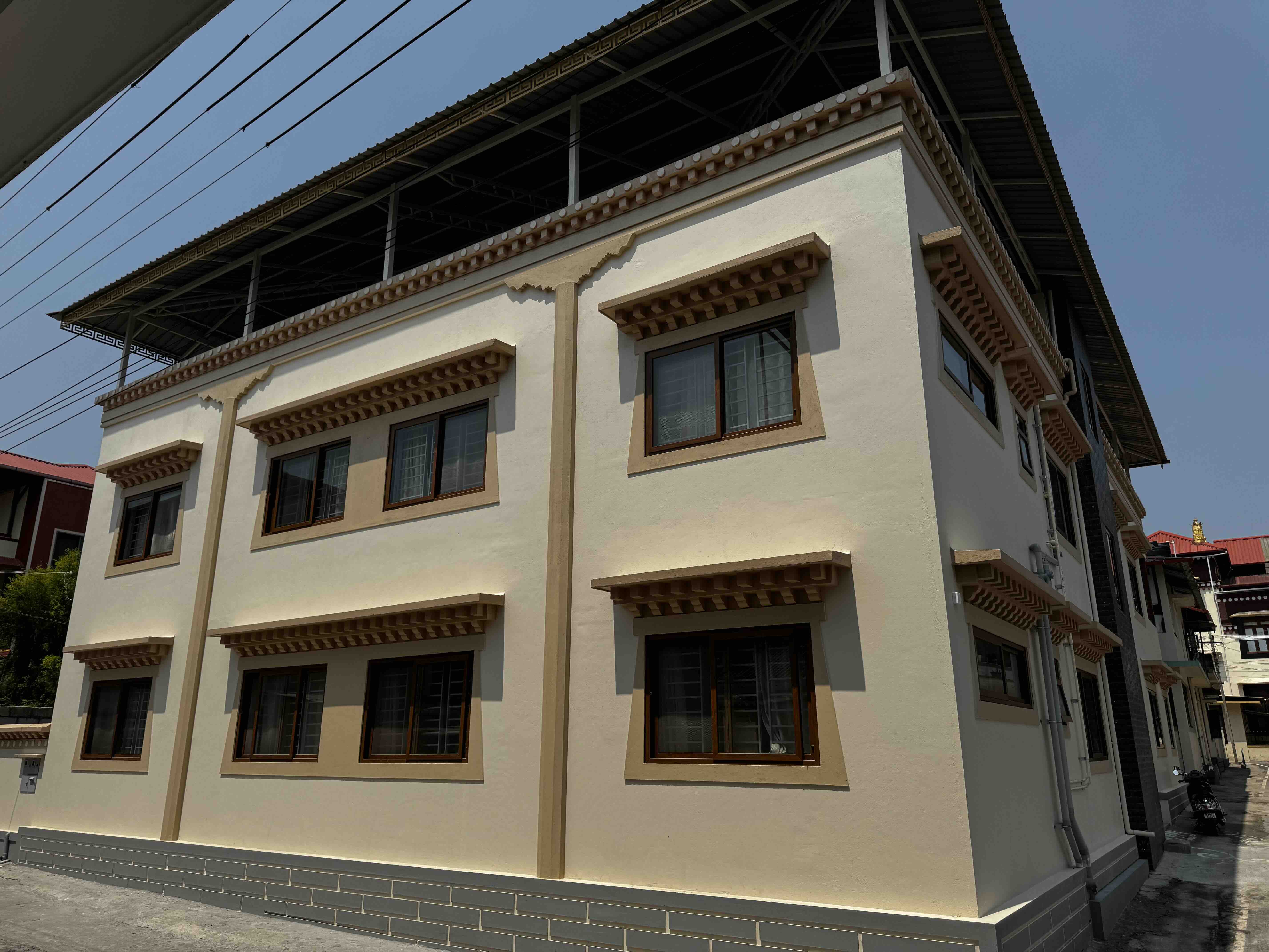 Labrang Construction